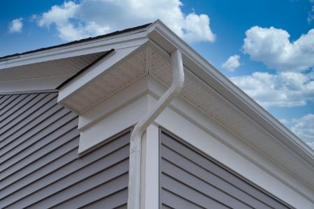 Does Your Home Need Gutter Brightening & Gutter Cleaning? Thumbnail